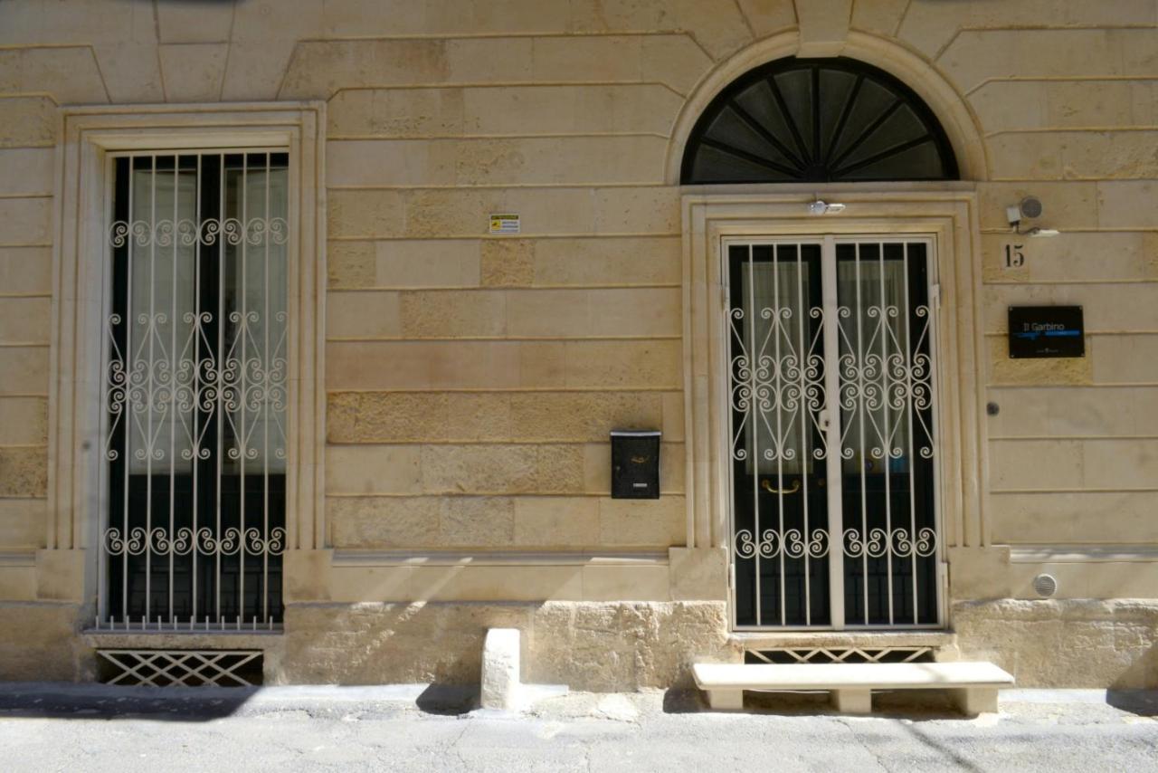 Il Garbino Suite And Apartment Lecce Exterior foto