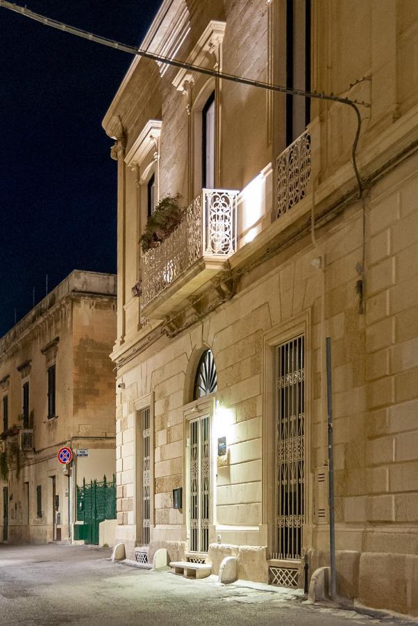 Il Garbino Suite And Apartment Lecce Exterior foto