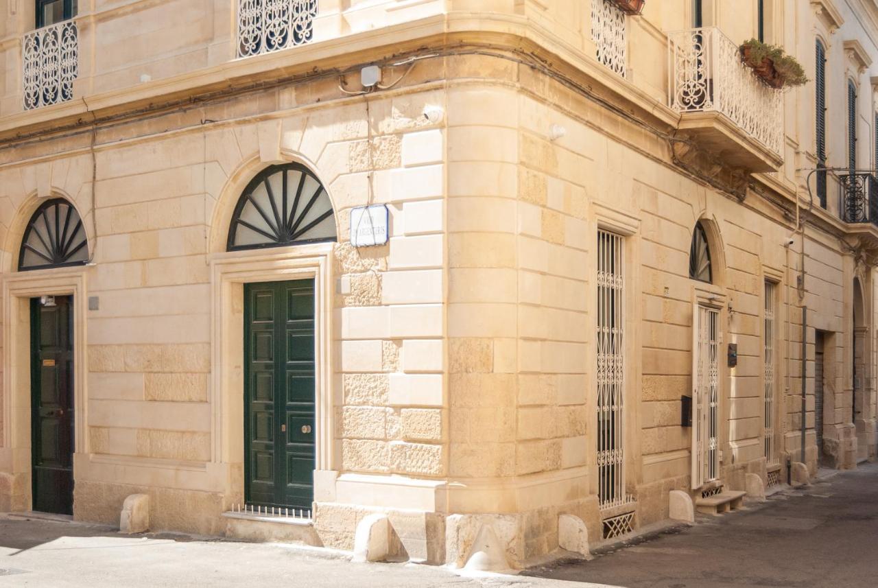 Il Garbino Suite And Apartment Lecce Exterior foto