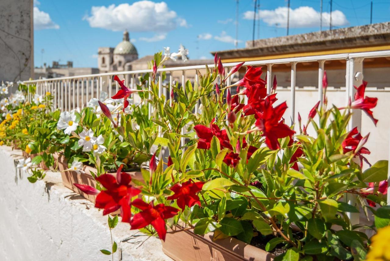 Il Garbino Suite And Apartment Lecce Exterior foto