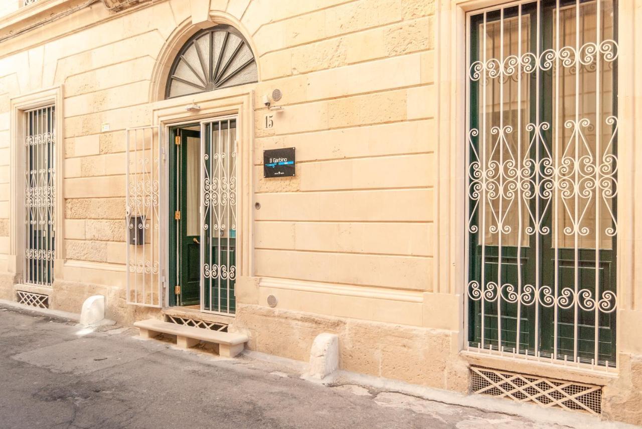 Il Garbino Suite And Apartment Lecce Exterior foto